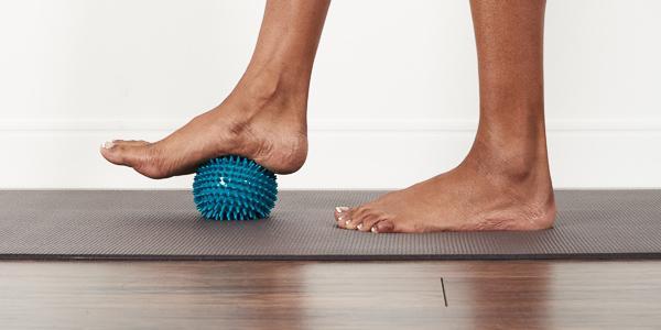 Halfmoon - How to Relax Your Feet & Legs With Massage Balls